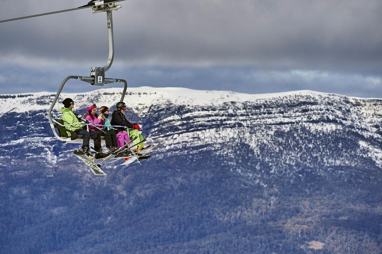 Ski Club Of Victoria - Ivor Whittaker Lodge Маунт-Буллер Екстер'єр фото